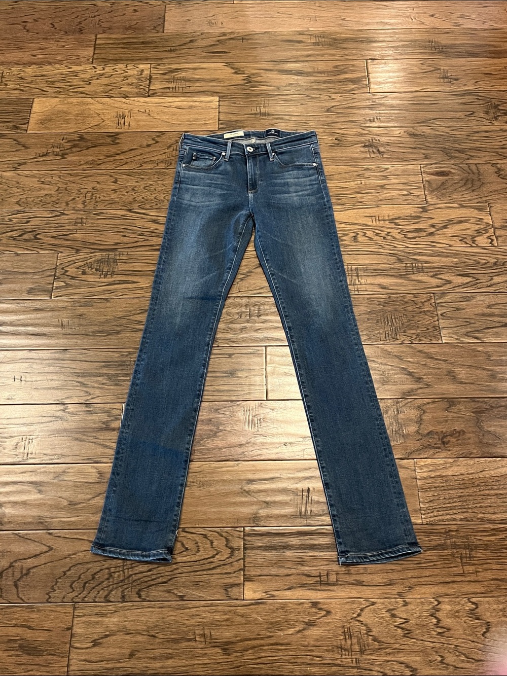 Ag Adriano Goldschmied The Harper Essential Straight Size 26R